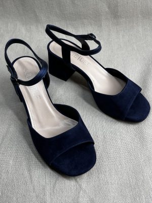 JULiE DEE suede block heel sandals