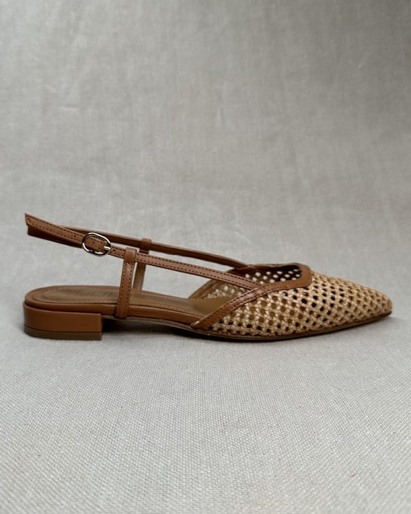 JULiE DEE slingback flat sandals - Image 2