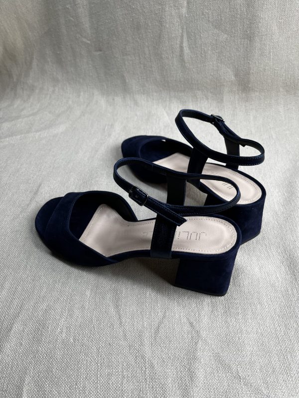 JULiE DEE suede block heel sandals - Image 3