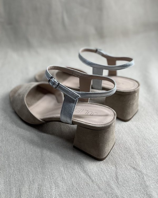 JULiE DEE suede block heel sandals - Image 3