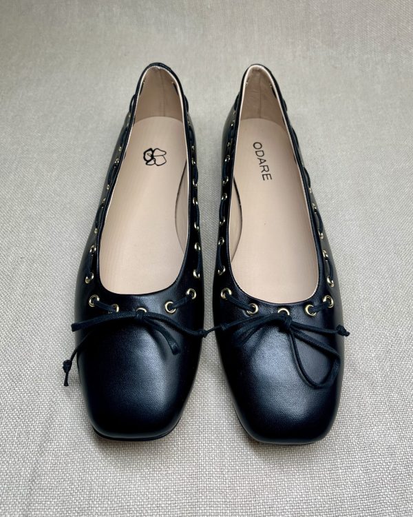 Odare leather ballet flats