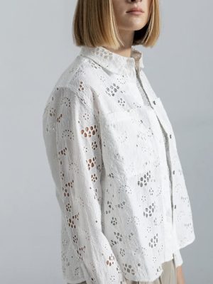 Project AJ117 Hannie Broderie Anglaise Shirt