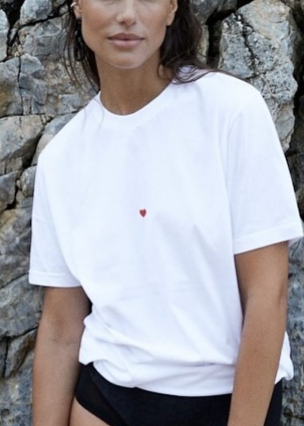 DÉJÁ Cotton Red Heart Design T-Shirt