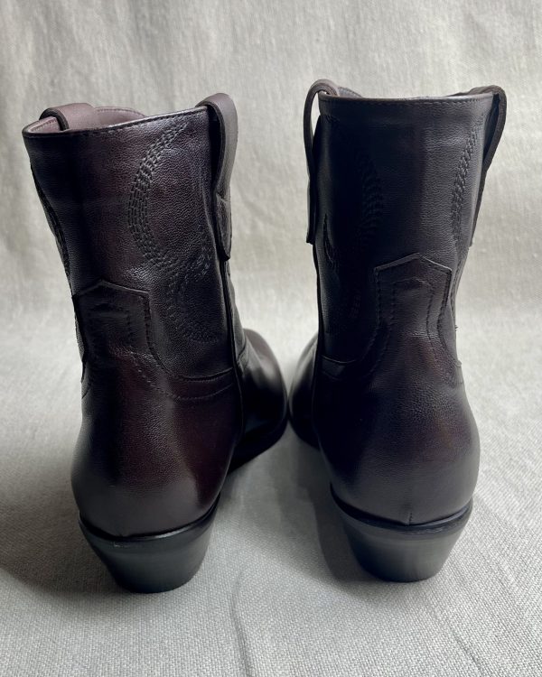 JULiE DEE cowboy leather  boots - Image 3