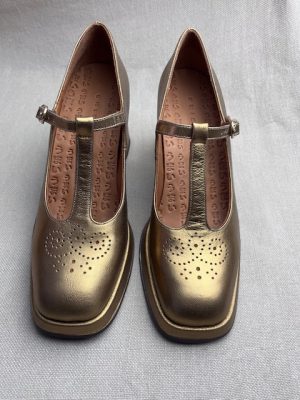 Chie Mihara Kase platform pumps