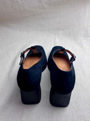 Chie Mihara Kase platform pumps