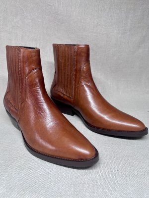 JULiE DEE Western Leather Boots