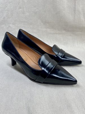 JULiE DEE leather pumps