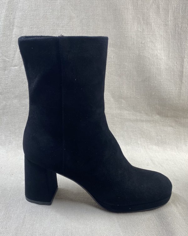 JULiE DEE suede boots - Image 2