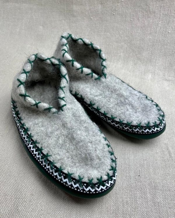 Walkhüttenschuhe slippers