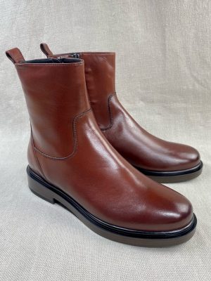 Triver Flight low boots