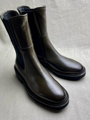 Triver Flight leather mid-length chelsea boots