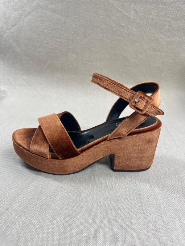 Stringart platform sandals - Image 2