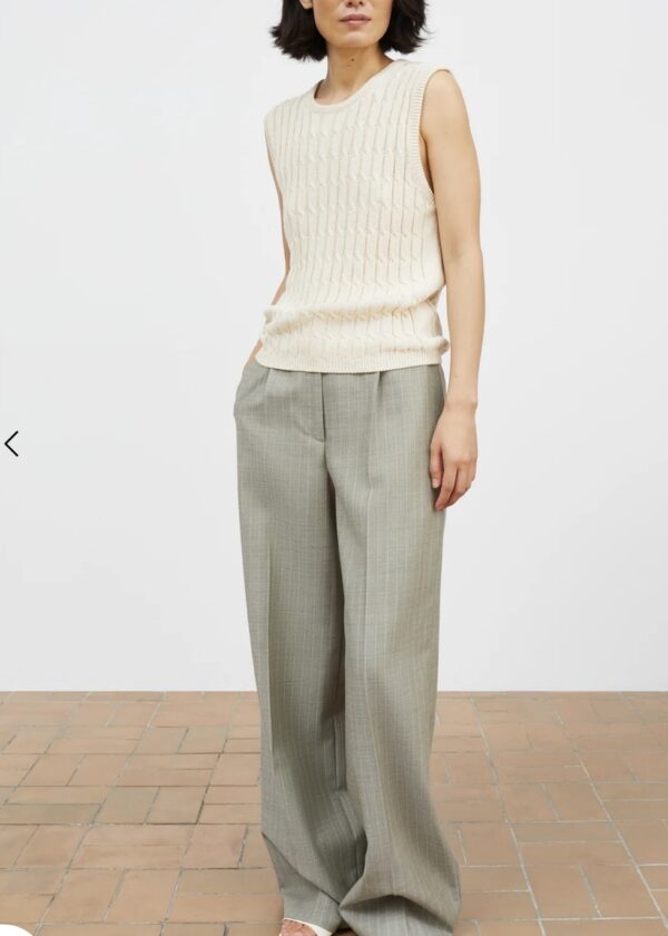 SKALL Studio Cora Sleeveless Sweater