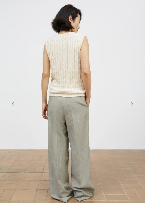 SKALL Studio Cora Sleeveless Sweater - Image 2