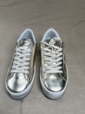 Phillipe Model sneakers