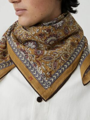 Moismont Agra scarf